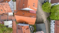 Aussenansichten - Sanierungsbedürftiges Mehrfamilienhaus