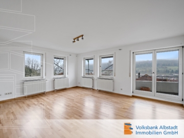 Helle 3-Zimmer Wohnung mit Südbalkon, 72458 Albstadt, Erdgeschosswohnung