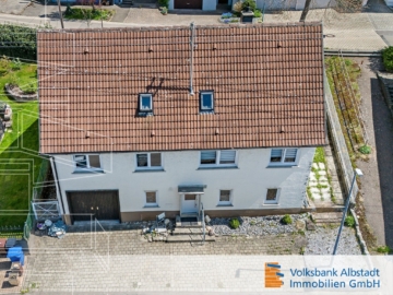 Saniertes Einfamilienhaus, 72459 Albstadt, Einfamilienhaus
