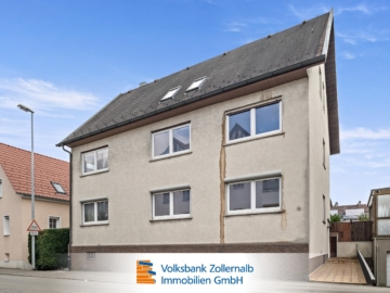 Teilsaniertes Dreifamilienhaus, 72461 Albstadt, Einfamilienhaus