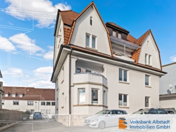 Große 4-Zimmerwohnung in zentraler Lage, 72379 Hechingen, Etagenwohnung