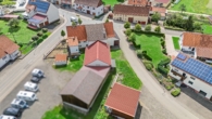 Bauernhaus mit Nebengebäuden und großem Grundstück - Aussenansichten