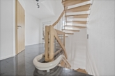 Treppenhaus - Familienglück im neuen Zuhause