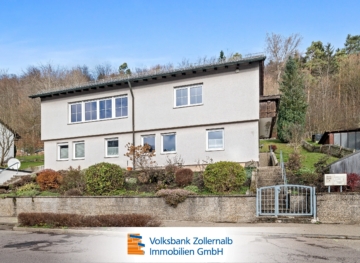 Großzügiges Einfamilienhaus mit Einliegerwohnung in beliebter Lage, 72458 Albstadt, Einfamilienhaus