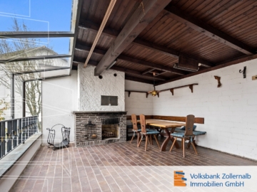 Großzügiges Einfamilienhaus mit Einliegerwohnung in beliebter Lage, 72458 Albstadt, Einfamilienhaus