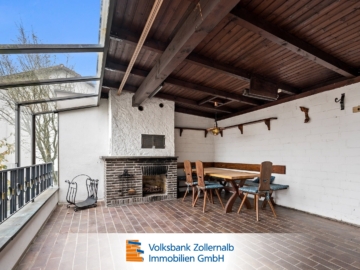 Großzügiges Einfamilienhaus mit Einliegerwohnung in beliebter Lage, 72458 Albstadt, Einfamilienhaus