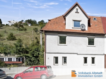 Doppelhaushälfte mit kleinem Garten, 72461 Albstadt, Doppelhaushälfte