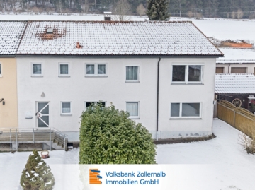 Schöne Doppelhaushälfte mit zwei Wohnungen, 72458 Albstadt, Zweifamilienhaus