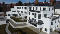 Gebäudeansicht - Neubauwohnung mit großzügigem Balkon und herrlicher Aussicht!