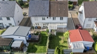 Aussenansichten - Die Wohnung in „Hausform“ und 2019 umfangreich renoviert!