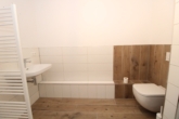 Badezimmer (Beispielwohnung) - WOHNEN. ERLEBEN.