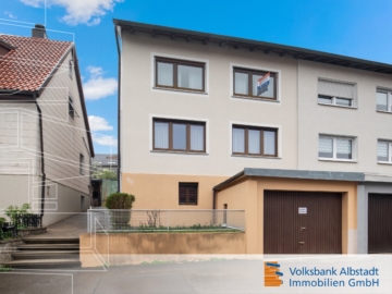 Doppelhaushälfte mit viel Potential, 72461 Albstadt, Doppelhaushälfte