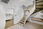 Treppenhaus - Schöne Doppelhaushälfte mit großem Garten