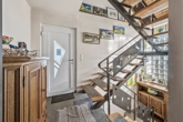 Treppenhaus - Vielseitige Immobilie mit viel Platz und besonderen Extras