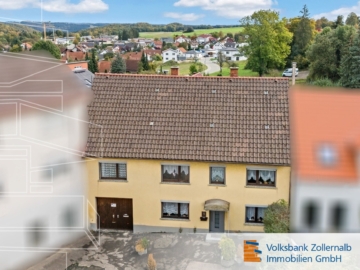Großes Einfamilienhaus in zentrumsnaher Lage, 72510 Stetten, Reihenmittelhaus