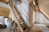 Treppe zum Dachboden - Wohnen im Herzen von Winterlingen