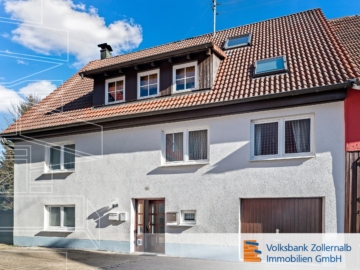 Große 4-Zimmer-Wohnung mit Balkon, 72364 Obernheim, Etagenwohnung