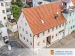 Zentralgelegenes Ein-/Zweifamilienhaus mit viel Platz - Aussenansichten